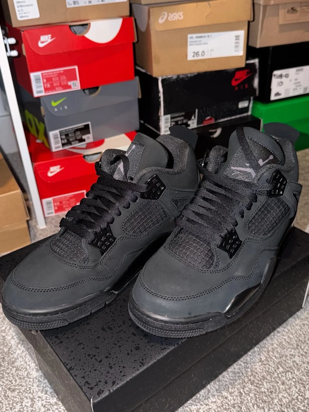 Jordan Men's All-Black Retro 4s